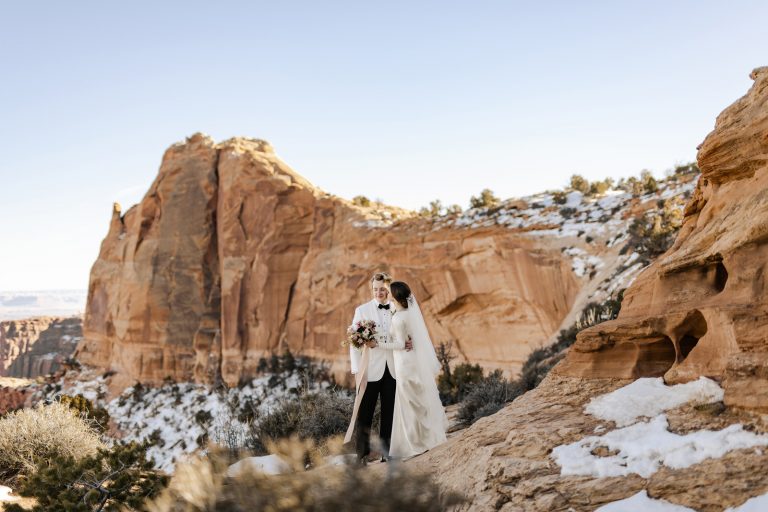 Grace & Zach’s Utah National Park Wedding