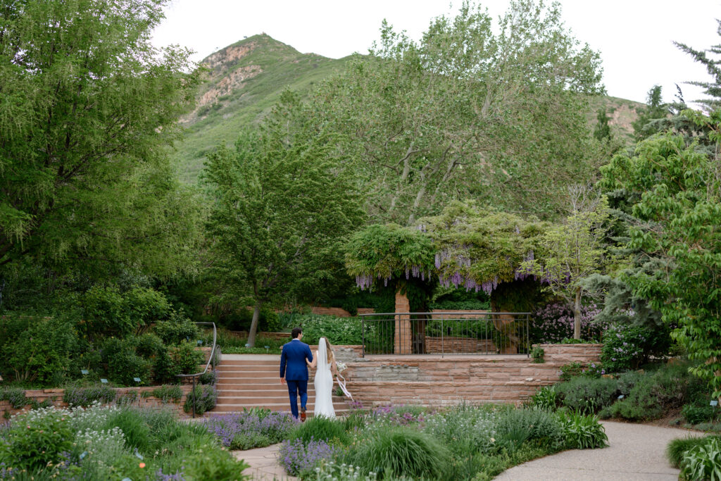 spring wedding at red butte gardens in utah