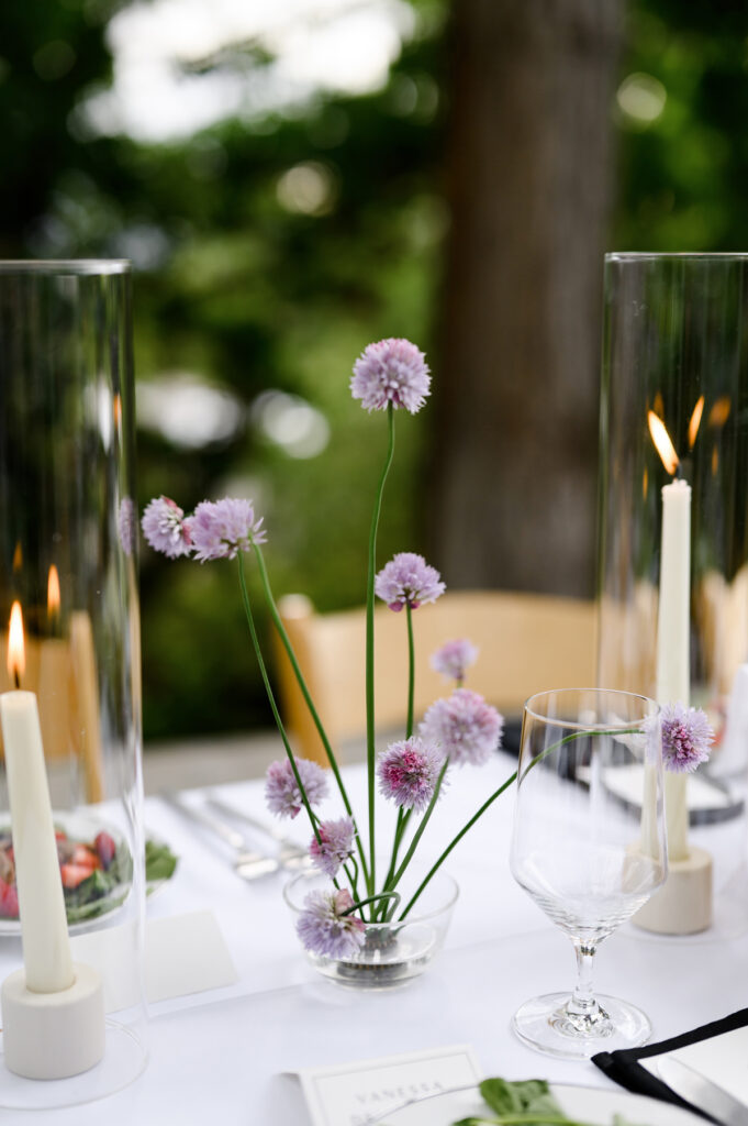 spring wedding at red butte gardens in utah