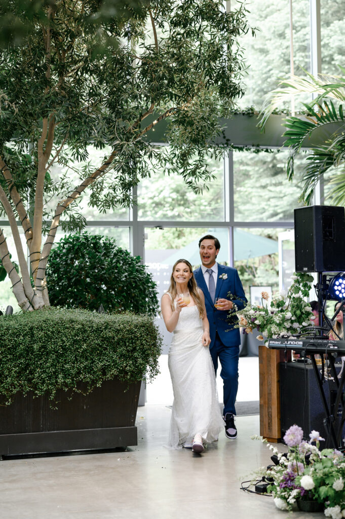 spring wedding at red butte gardens in utah