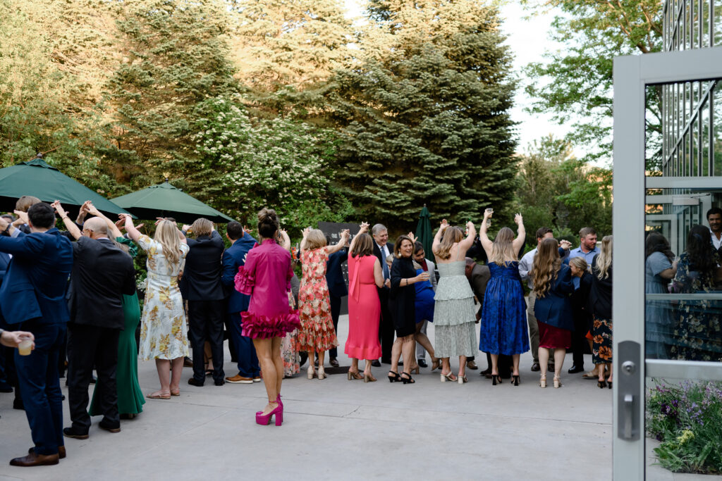 spring wedding at red butte gardens in utah