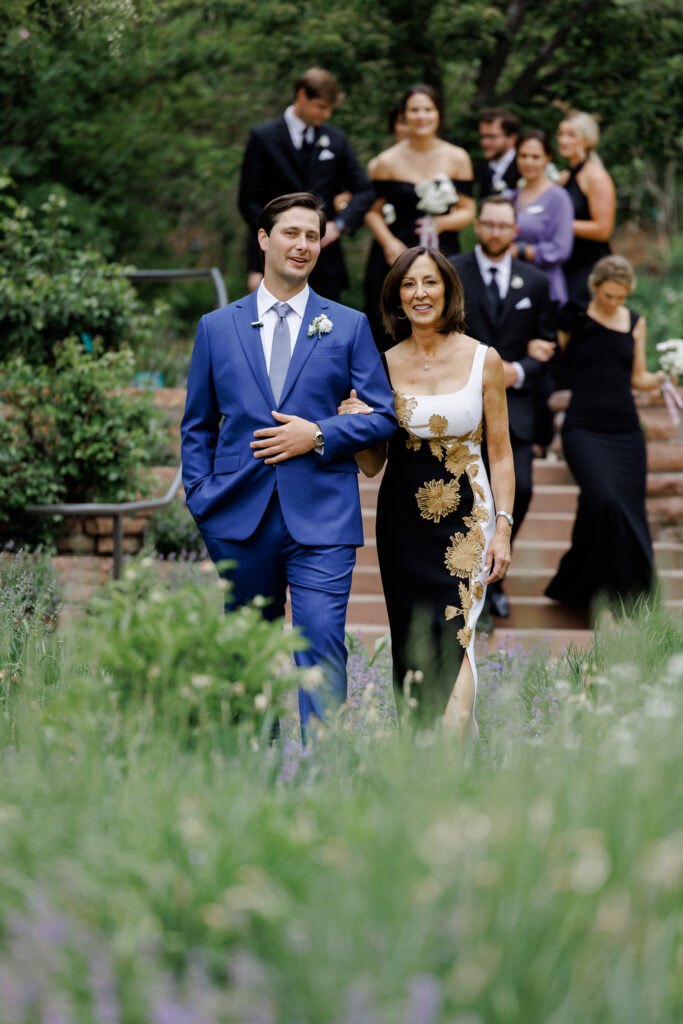 spring wedding at red butte gardens in utah