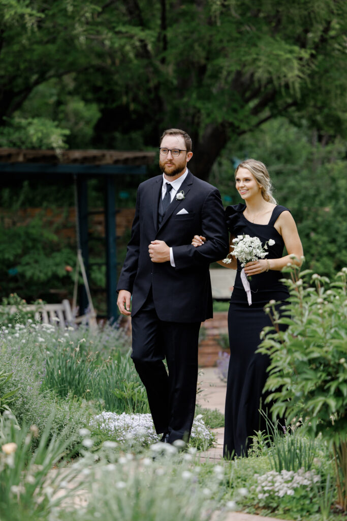 spring wedding at red butte gardens in utah